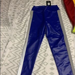 Blue leggings with reflective side strip